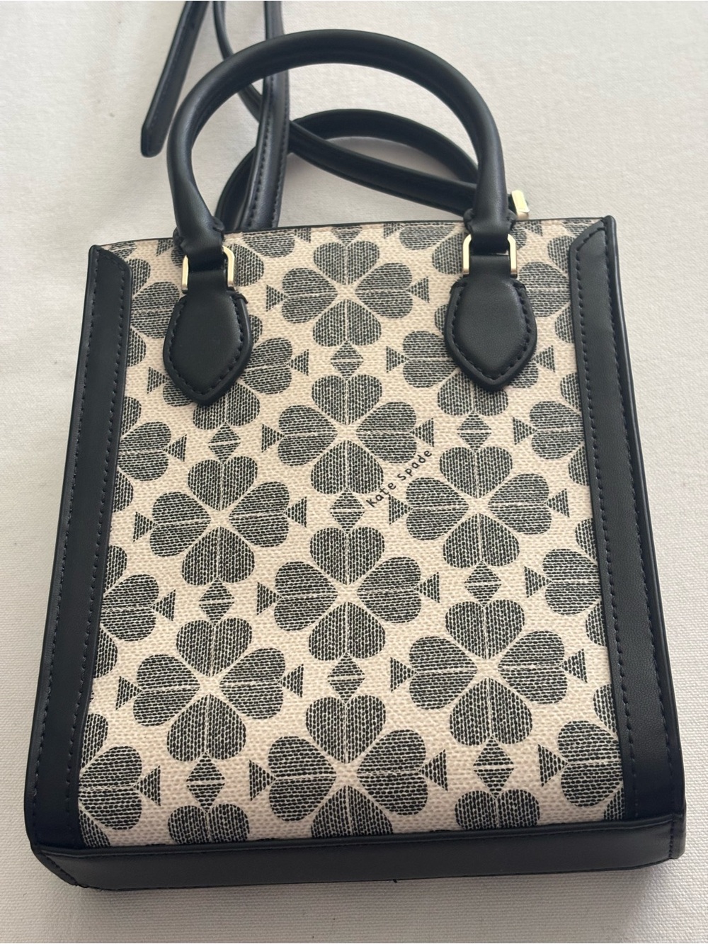 Kate Spade - Picture 5 of 10